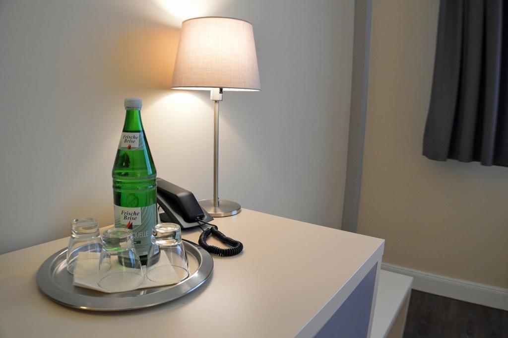 Hotel Jeta ฮัมบูร์ก ภายนอก รูปภาพ