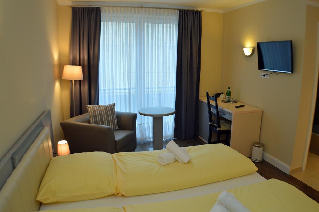 Hotel Jeta ฮัมบูร์ก ภายนอก รูปภาพ