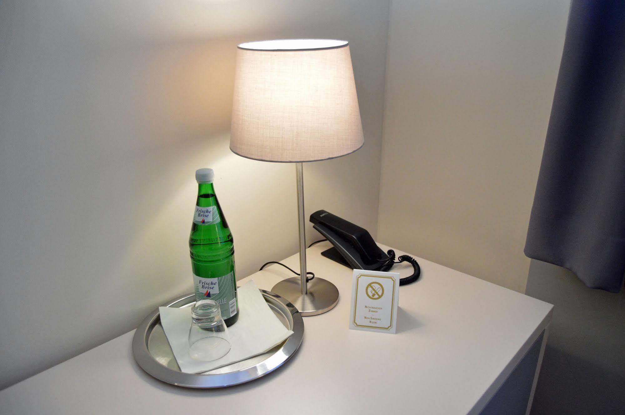 Hotel Jeta ฮัมบูร์ก ภายนอก รูปภาพ