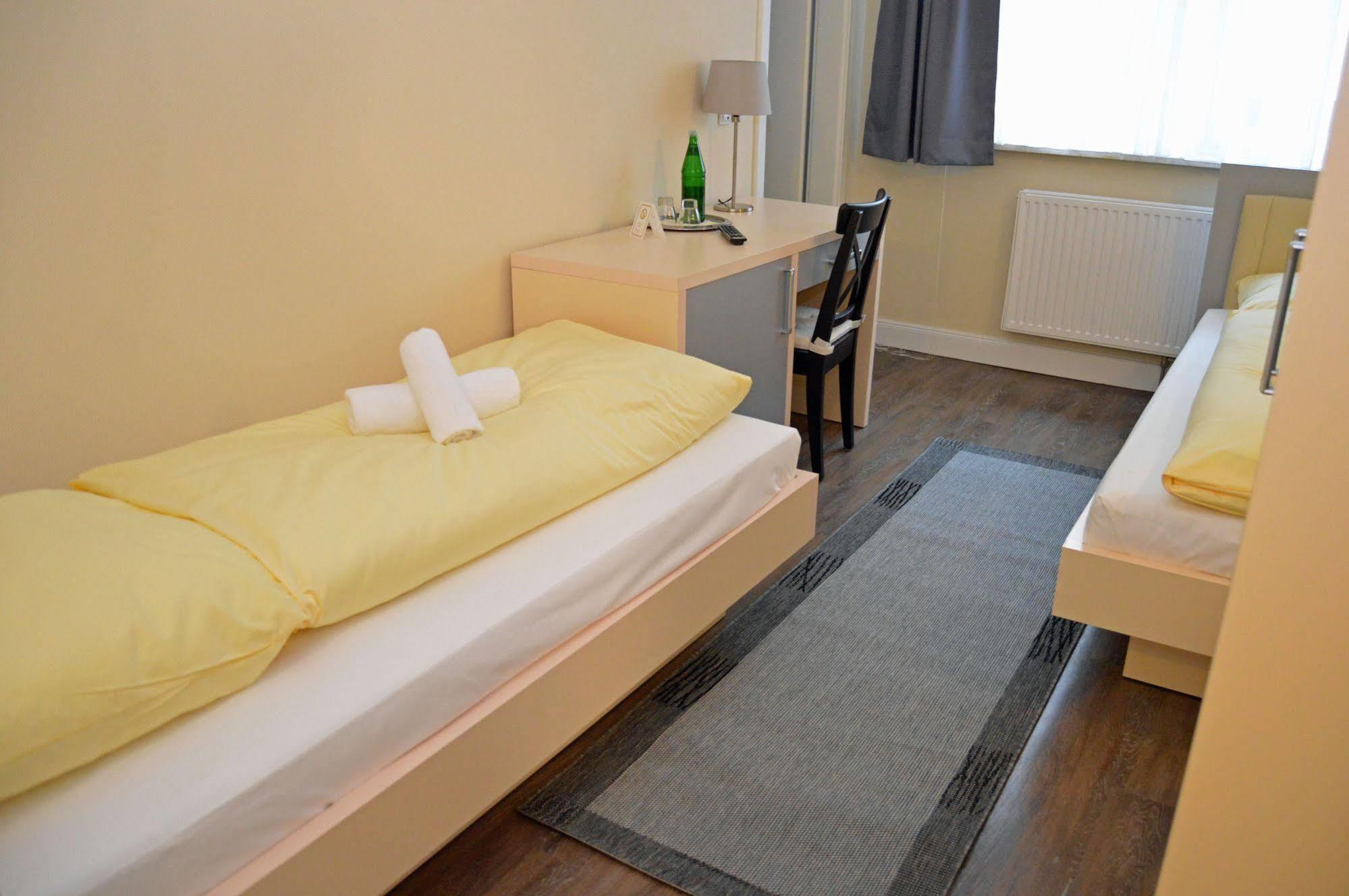 Hotel Jeta ฮัมบูร์ก ภายนอก รูปภาพ