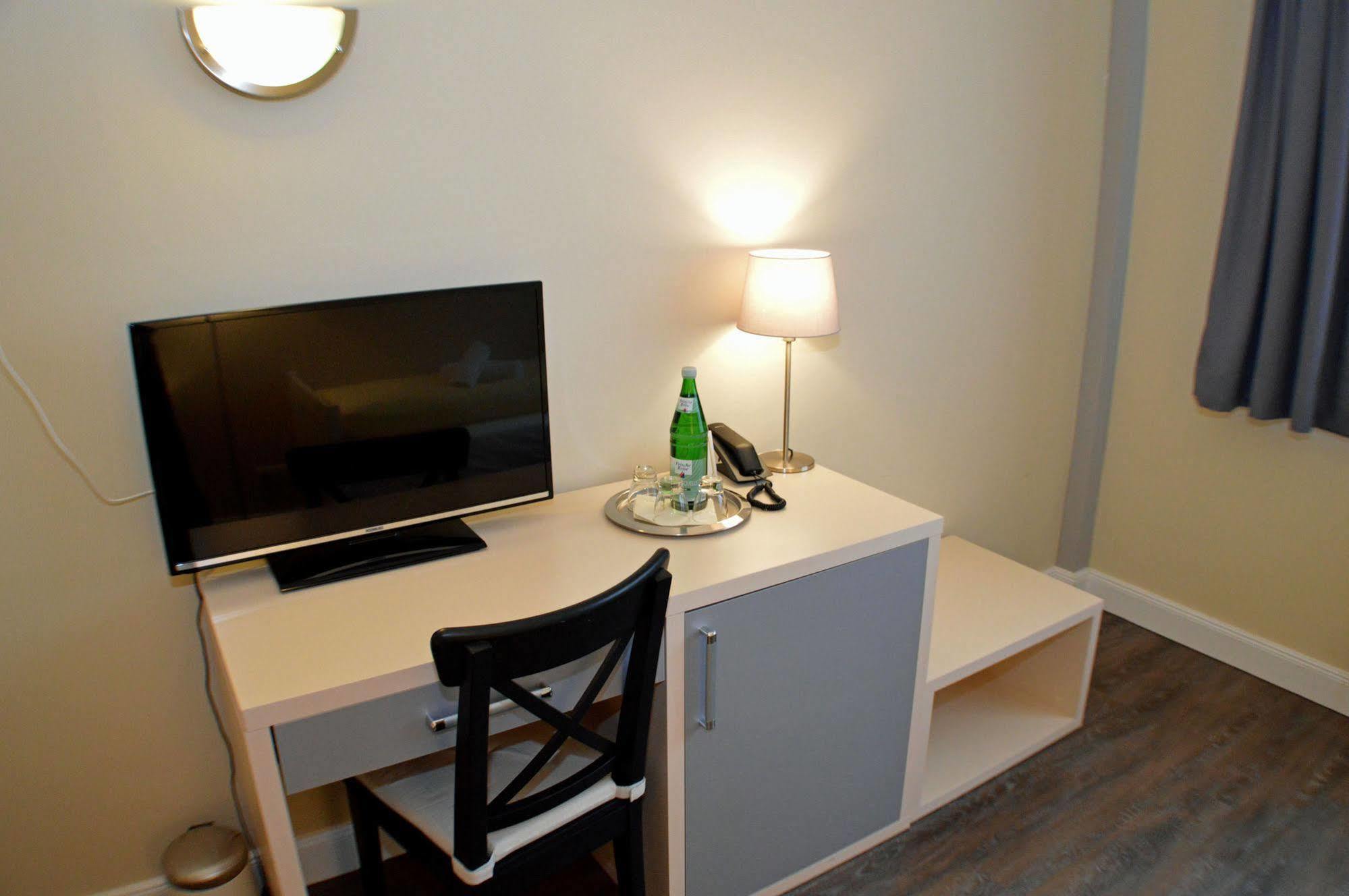 Hotel Jeta ฮัมบูร์ก ภายนอก รูปภาพ