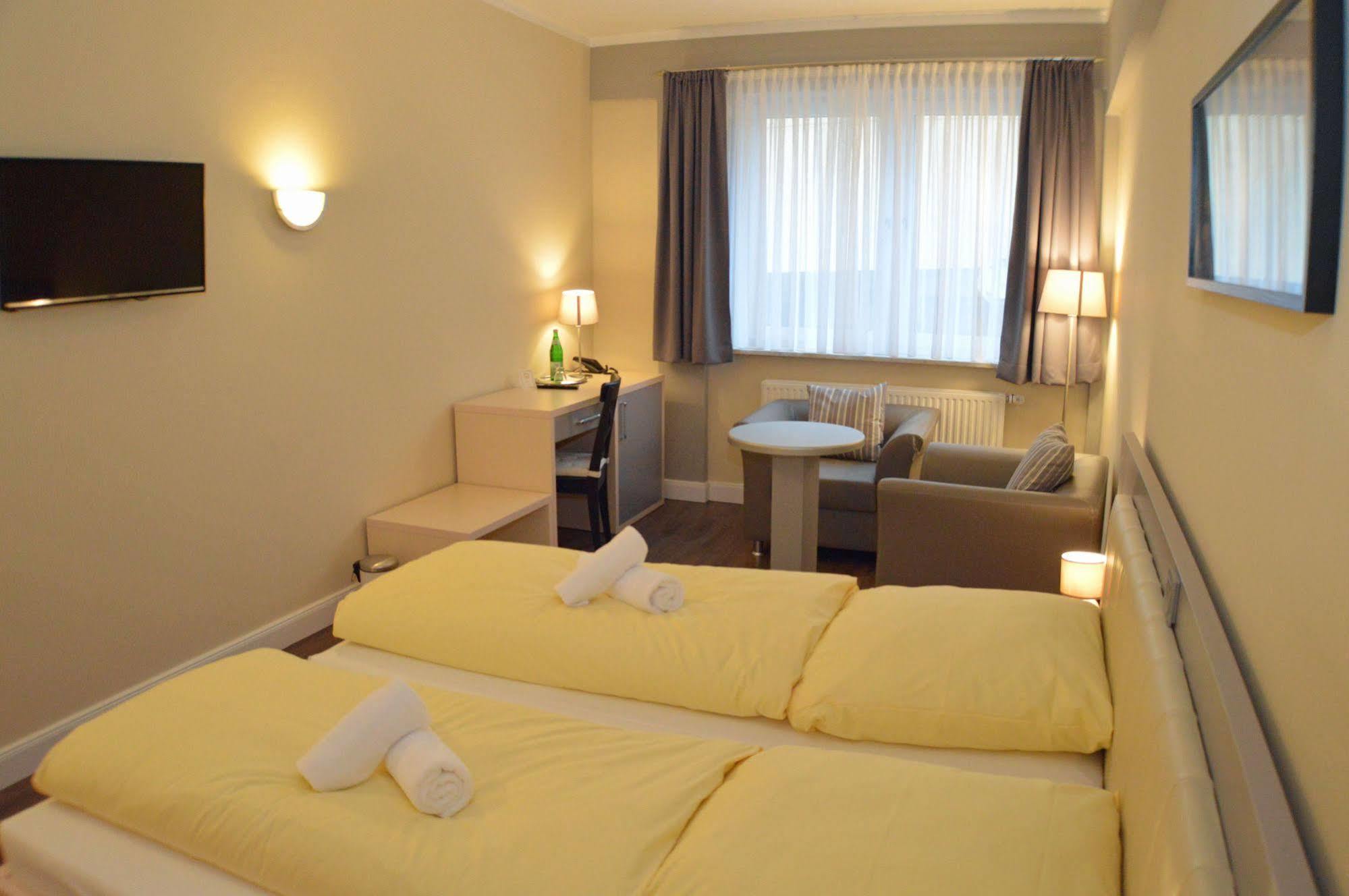 Hotel Jeta ฮัมบูร์ก ภายนอก รูปภาพ