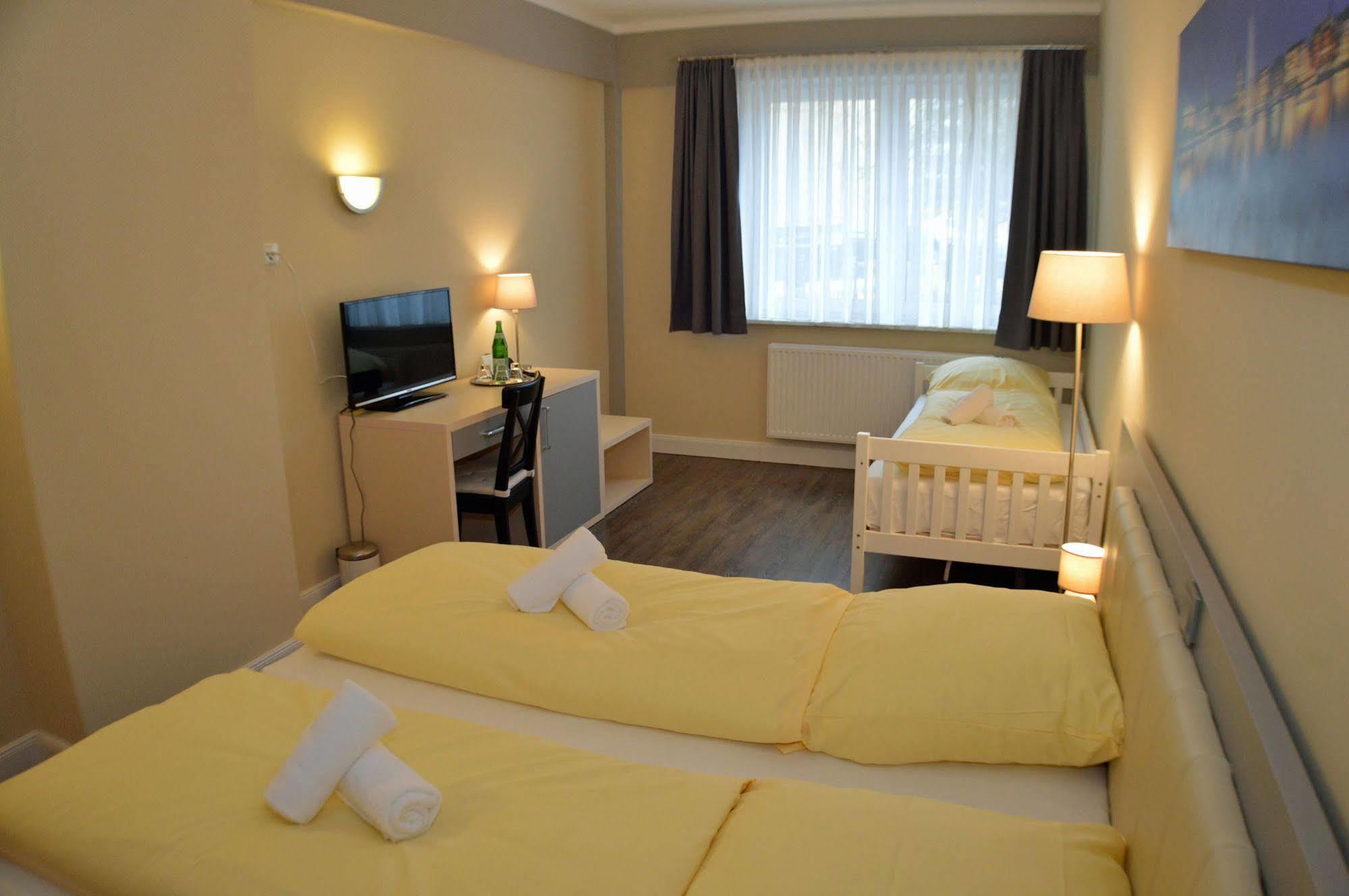 Hotel Jeta ฮัมบูร์ก ภายนอก รูปภาพ